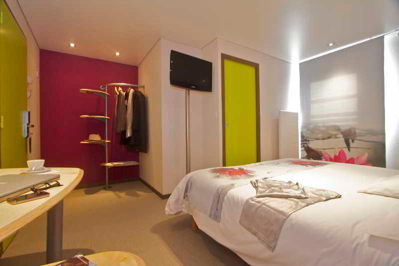 Hotel Novalis Quimperlé Exteriör bild